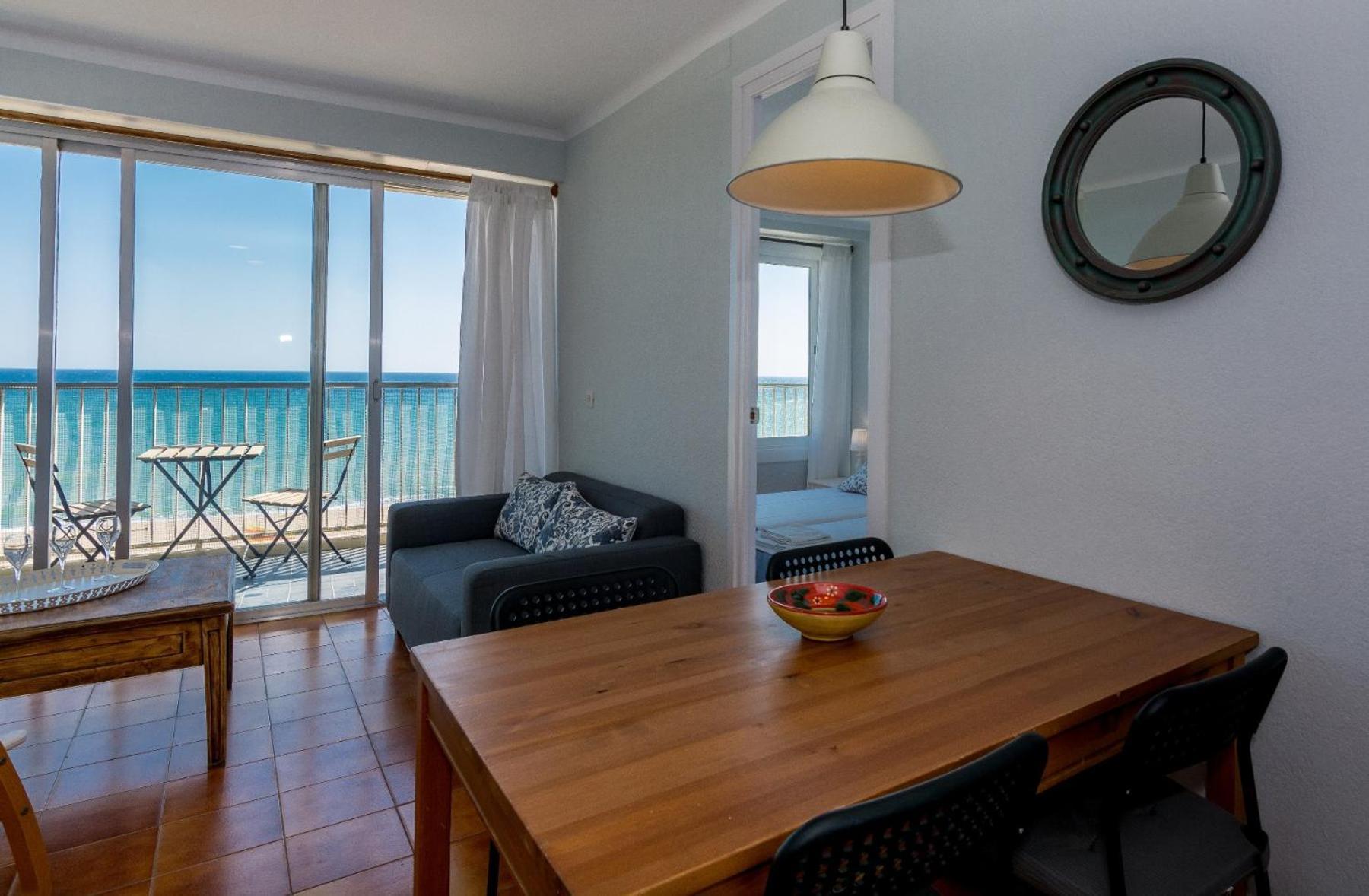 Homeholidaysrentals Etoile Calella Esterno foto