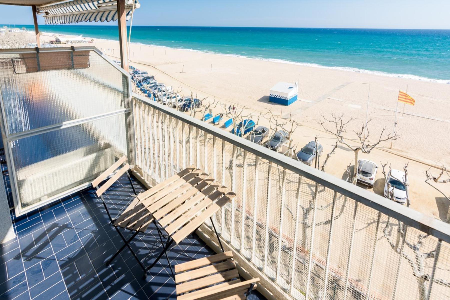Homeholidaysrentals Etoile Calella Esterno foto